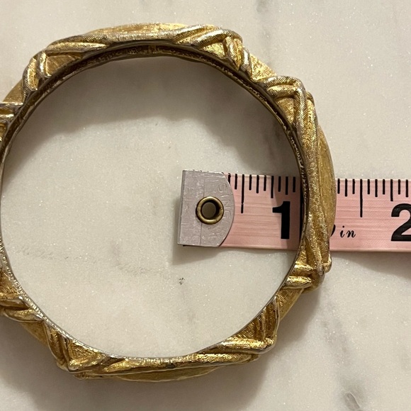 Givenchy Vintage Gold Plated Twisted Bangle - Picture 14 of 16